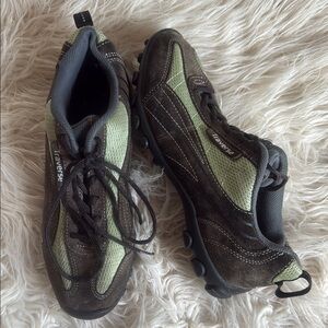 Traverse Olive and Brown Hiking Shoes Sz 40